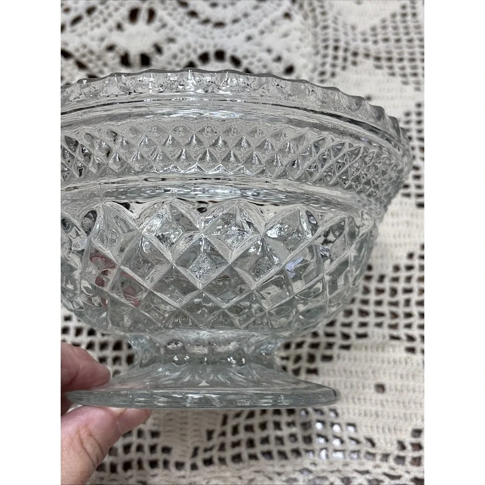 Wexford Anchor Hocking Footed Pedestal  Cut Glass Candy Nut Dish Bowl Retro Vtg‎